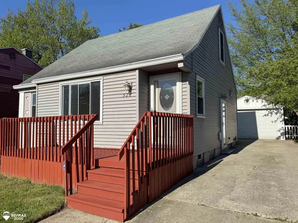 526 S Meade St, Flint, MI 48503