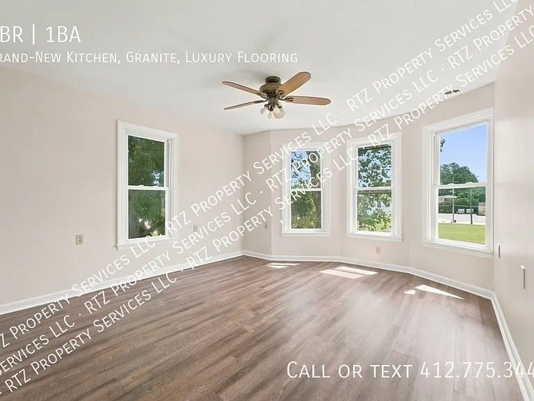 801 Vine St #2 — Photo 4