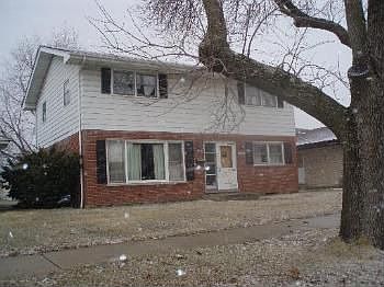 1st image of 2908 Kensington Ave
