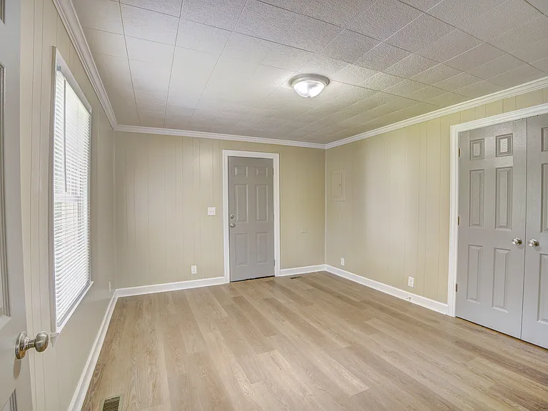 217 Waco Rd #A — Photo 9