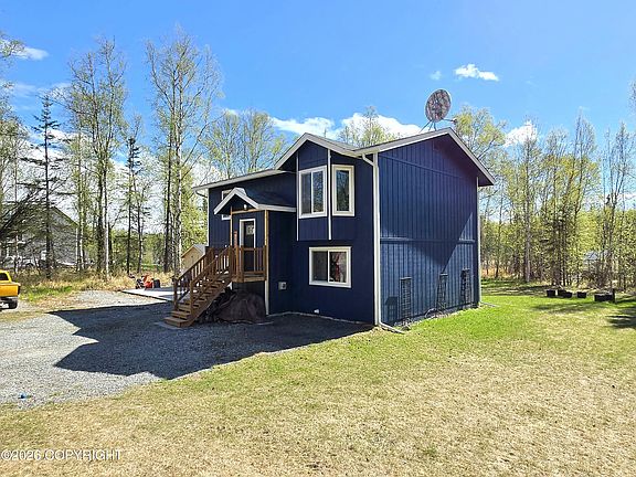 3rd image of 3975 N Black Bear Cir