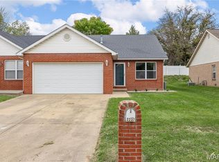 2237 Glenfield Dr, Shiloh, IL 62221