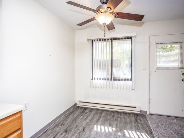 317 SE Jacob St APT 7A