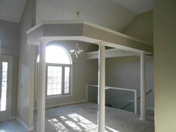 2nd image of 1400 Fairfax Dr