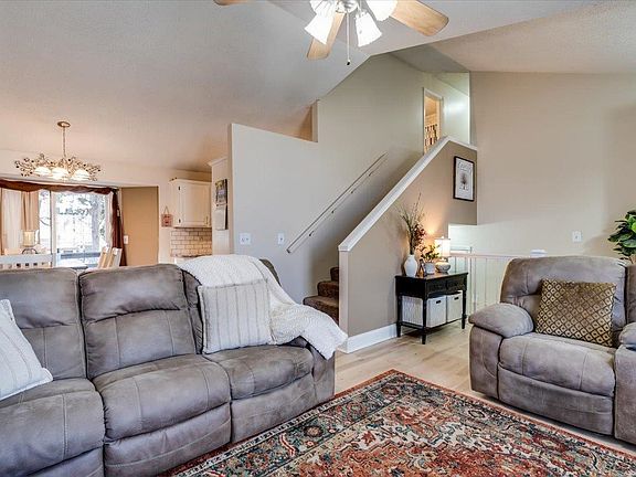 4th image of 8621 W Westlawn Ct