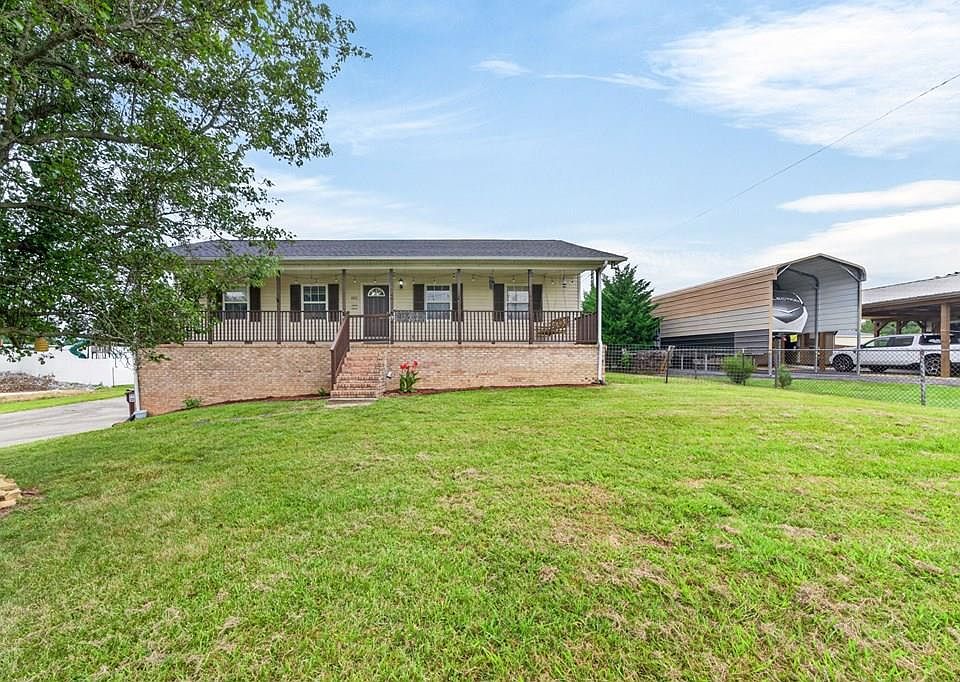 1st image of 4515 Maple Shade Cir
