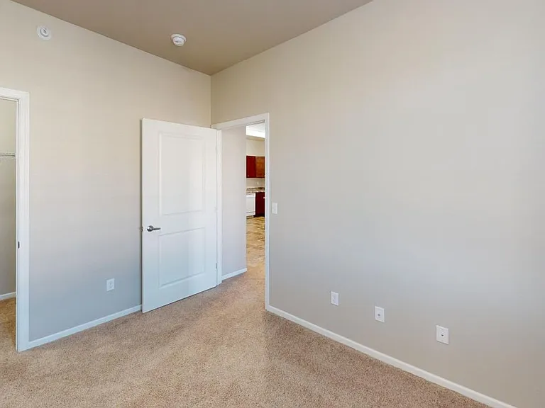 2681 Whispering Creek Cir S — Photo 12