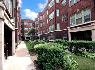 527 W Aldine Ave #533-1W, Chicago, IL 60657