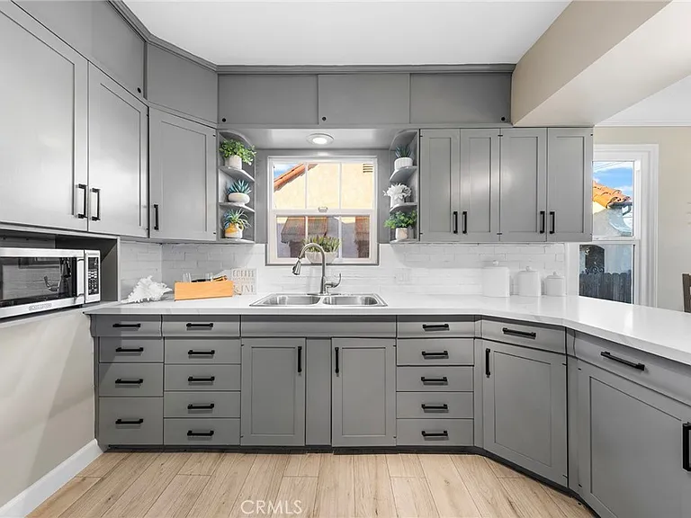 1705 S Fremont Ave — Photo 18