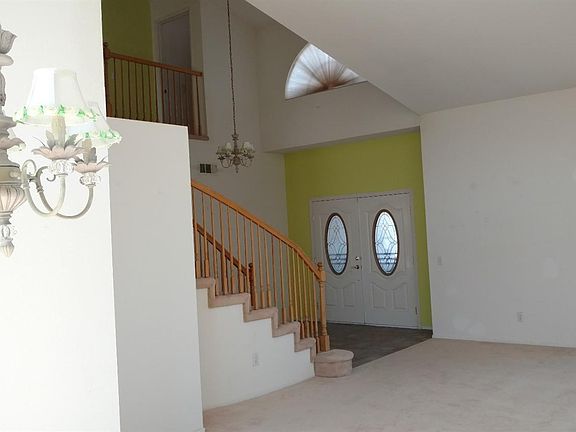 4th image of 13267 Stanford Dr