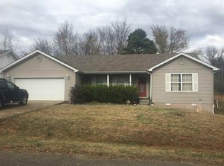 315 Meadow View Dr, Poplar Bluff, MO 63901