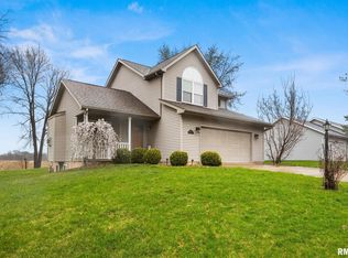10013 W Lake Camelot Dr, Mapleton, IL 61547
