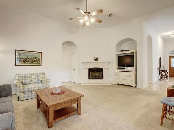5th image of 2900 Winding Shore Ln