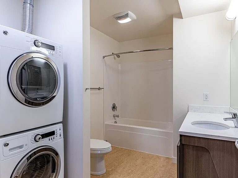 11 Marche Apartments — Photo 23