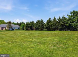 6470 Bent Oak Dr, Fayetteville, PA 17222