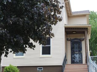 251 N Lincoln Ave, Aurora, IL 60505