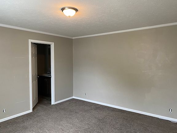 2nd image of 4635 Cardinal Dr #4635