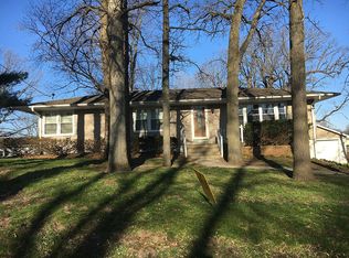 307 W Walnut St, Walnut, IL 61376