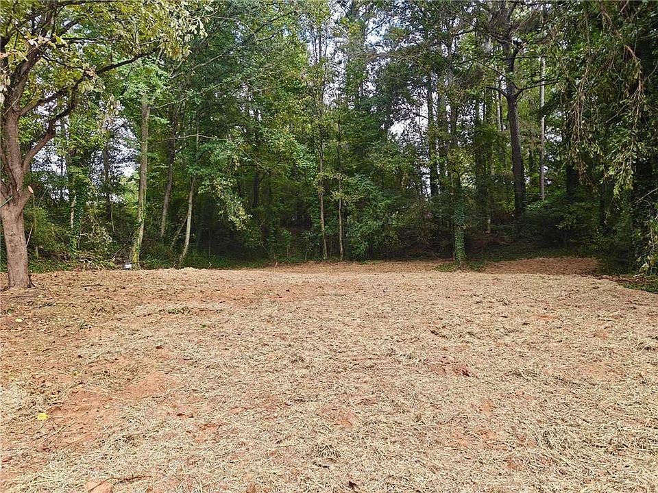 1st image of 4043 McKinley Dr #1