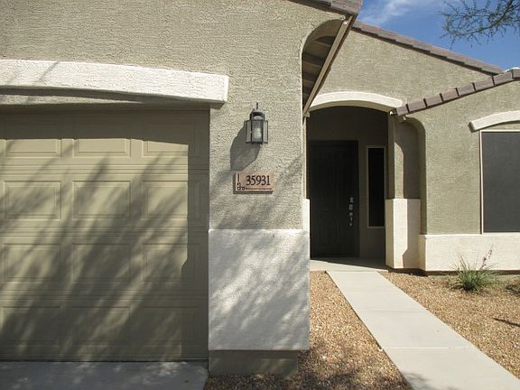 3rd image of 35931 N Matthews Dr