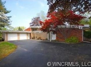22 Jarnaul Ave, Asheville, NC 28804