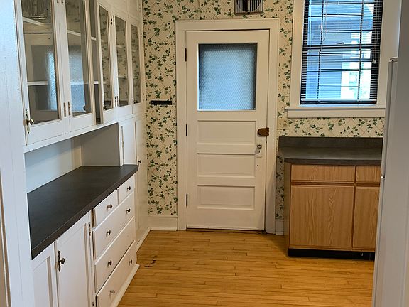 4th image of 4723 N Hermitage Ave #2