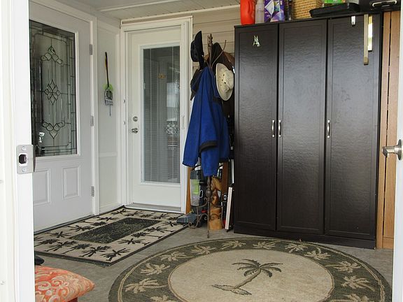 5th image of 415 Commonwealth Rd Unit 408