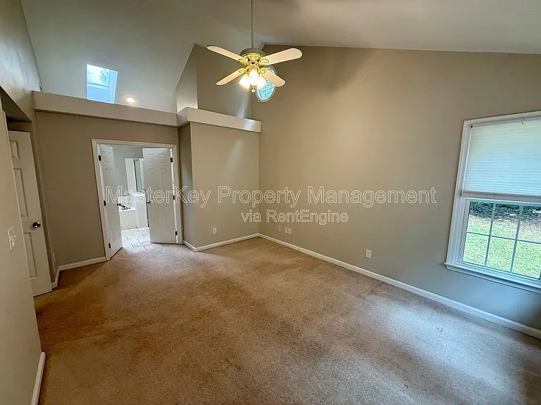 103 Miramar Ct — Photo 7