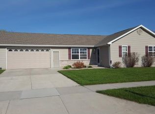 631 Benedict Dr, Kaukauna, WI 54130