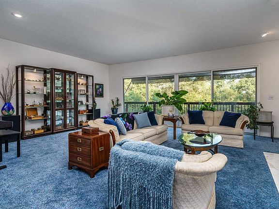 5th image of 20857 Keeley Dr