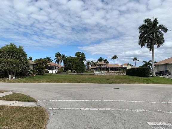 3rd image of 1886 Honduras Ave Lot 13