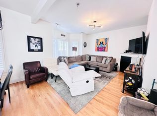 598 E 5th St #598, Boston, MA 02127