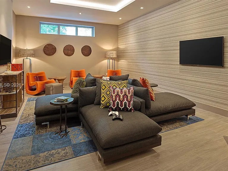 17301 Biscayne Blvd #308 — Photo 22