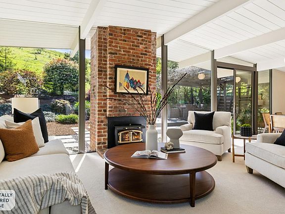 4th image of 861 Del Ganado Road