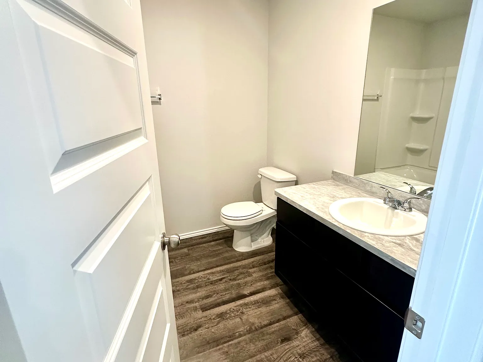 4 bed, 1852 sqft, $2,000 — Photo 2