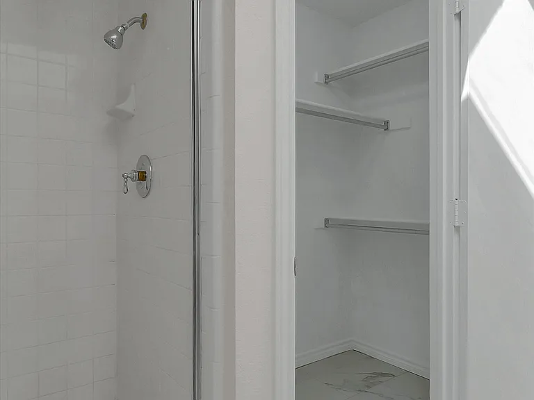 3133 Landover Dr — Photo 24