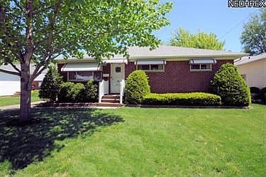 1st image of 843 Deborah Dr