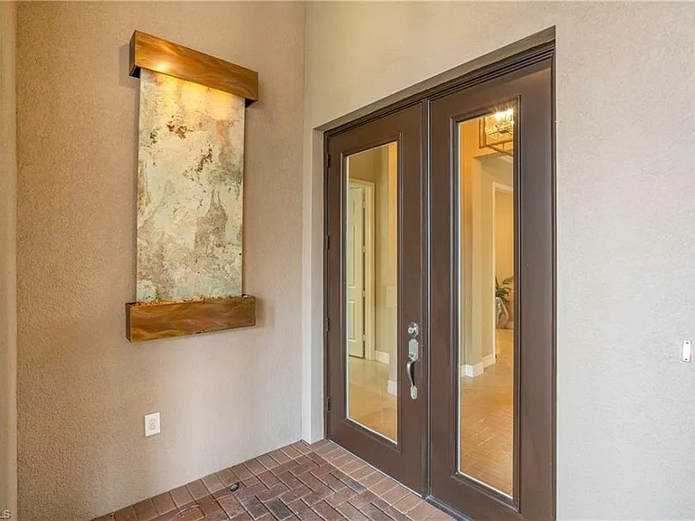 13628 Mandarin Cir — Photo 3