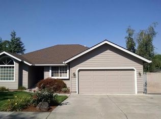 2883 Bailey Ave, Medford, OR 97504