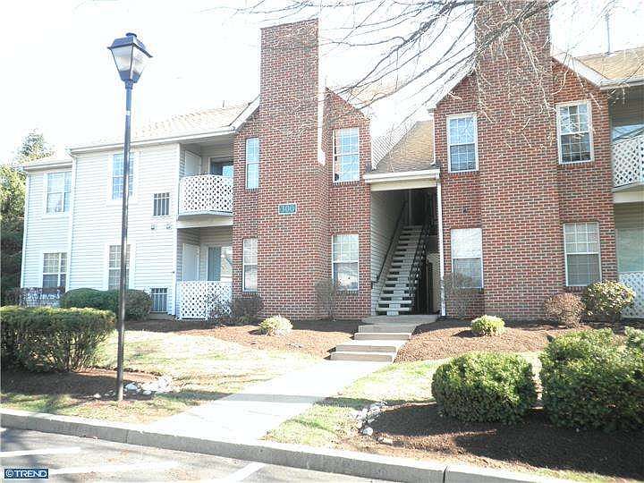 1st image of 306 Diamond Dr