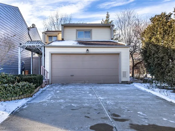 7106 Windmill Ln, Mentor, OH 44060