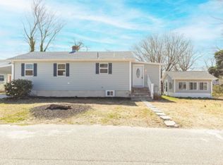140 E Bates Ave, Villas, NJ 08251