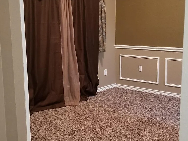 2333 Elkridge Dr — Photo 5