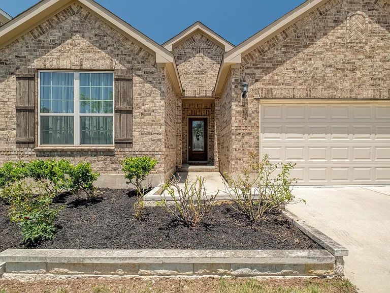 17204 Calipatria Ln — Photo 3
