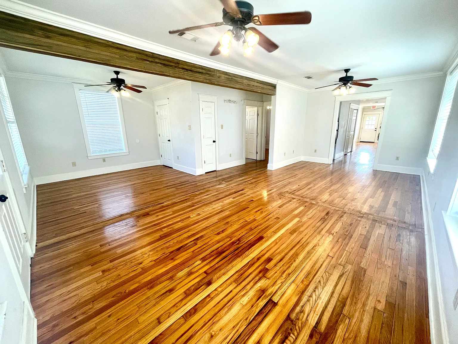 2 bed, 1432 sqft, $1,900 — Photo 3