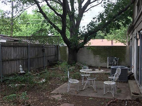 2nd image of 1837 Place One Ln