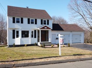 135 Hendley St, Middletown, CT 06457