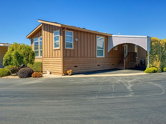 2nd image of 30 Primrose St #30