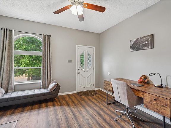3rd image of 6506 Nashville Ave
