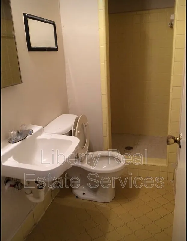 1 bed, 1.0 bath, 500 sqft, $925 — Photo 4